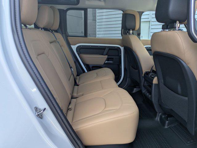 2026 Land Rover Defender P400 X-Dynamic SE