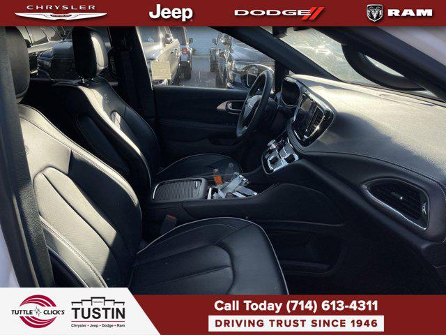 2024 Chrysler Pacifica Limited