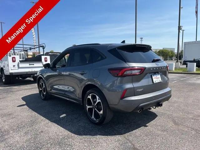 2023 Ford Escape ST-Line Select