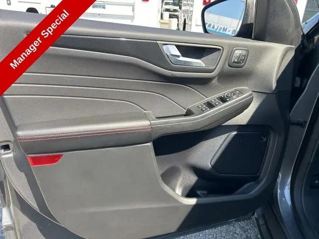 2023 Ford Escape ST-Line Select