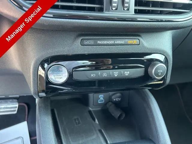 2023 Ford Escape ST-Line Select