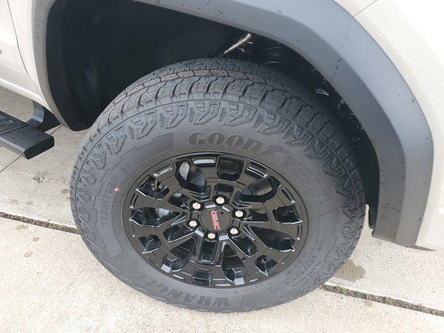 2026 GMC Canyon Elevation, RWD