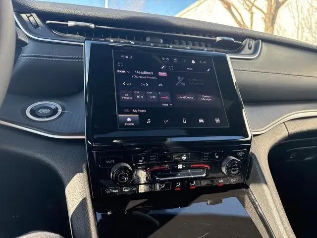 2023 Jeep Grand Cherokee Altitude 4x4