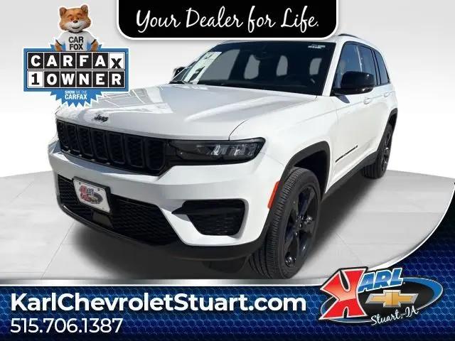 2023 Jeep Grand Cherokee Altitude 4x4 for sale in Stuart, IA