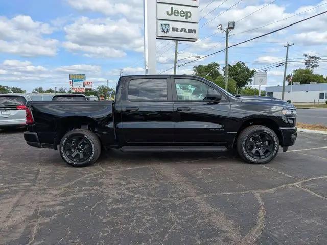 2026 Ram 1500 Express Crew Cab 4x4 5'7" Box