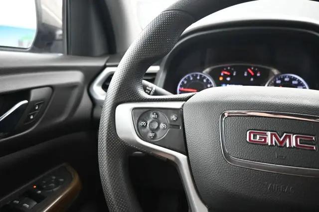 2022 GMC Acadia FWD SLE