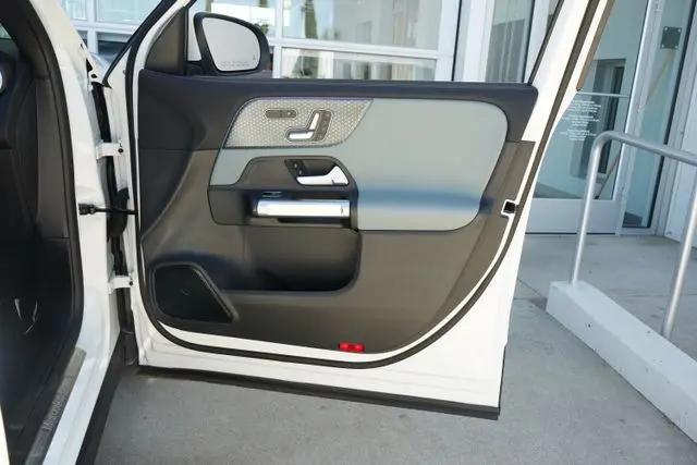 2026 Mercedes-Benz GLB GLB 250