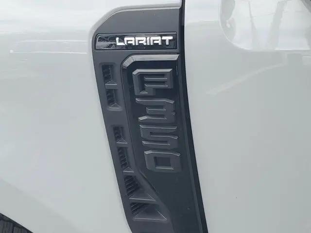2025 Ford F-350 LARIAT