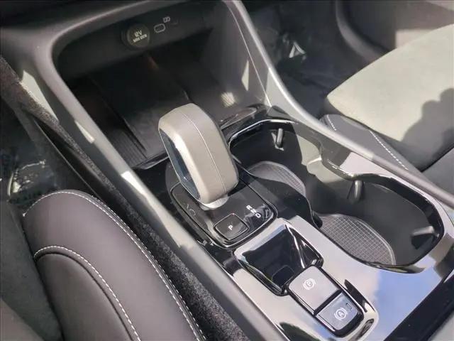 2026 Volvo XC40 Black Edition Ultra, B5 AWD Gas (mild hybrid)