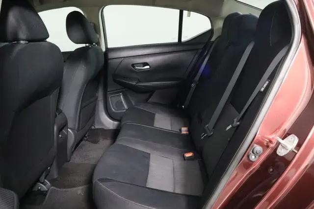 2021 Nissan Sentra SV Xtronic CVT