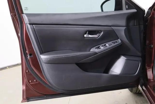 2021 Nissan Sentra SV Xtronic CVT