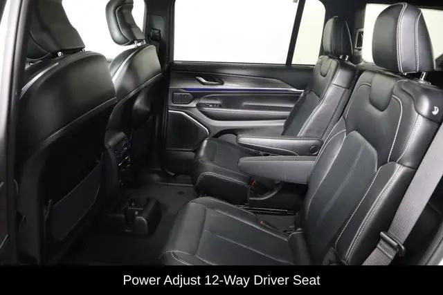 2023 Jeep Grand Cherokee L Overland 4x4