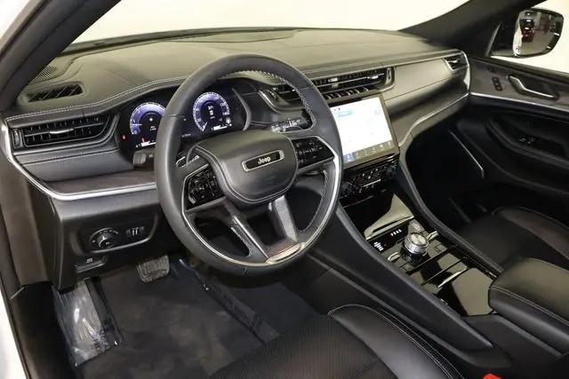 2023 Jeep Grand Cherokee L Overland 4x4