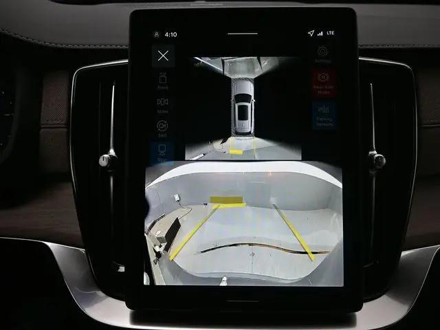2026 Volvo XC90 Plug-In Hybrid Ultra, T8 AWD, Electric/Gasoline, Bright, 7 Seats