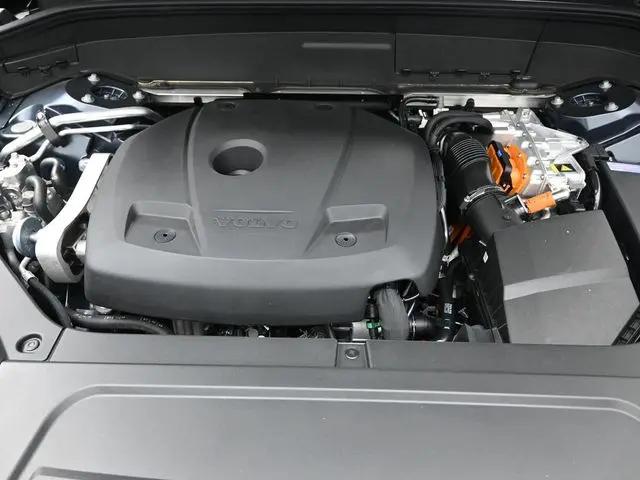 2026 Volvo XC90 Plug-In Hybrid Ultra, T8 AWD, Electric/Gasoline, Bright, 7 Seats