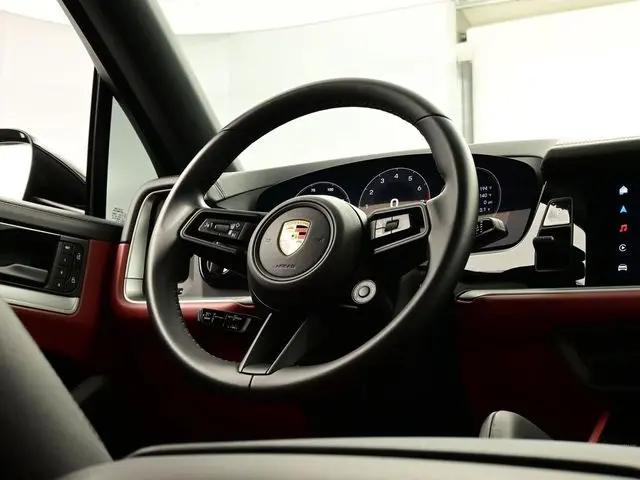 2024 Porsche Cayenne E-Hybrid Cayenne E-Hybrid