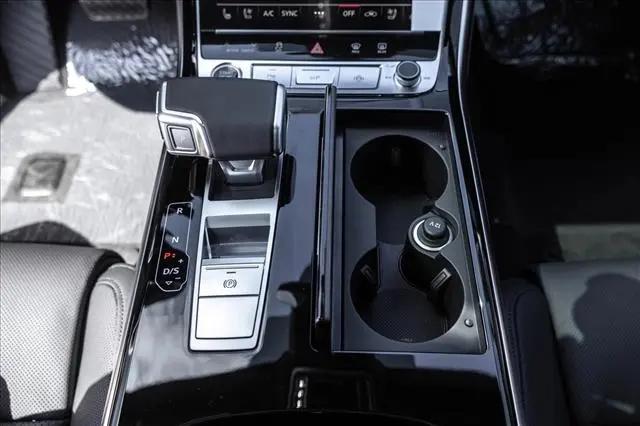 2026 Audi A8 55 TFSI quattro Tiptronic