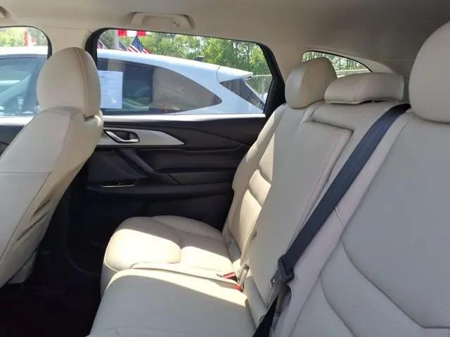 2023 Mazda CX-9 Touring Plus