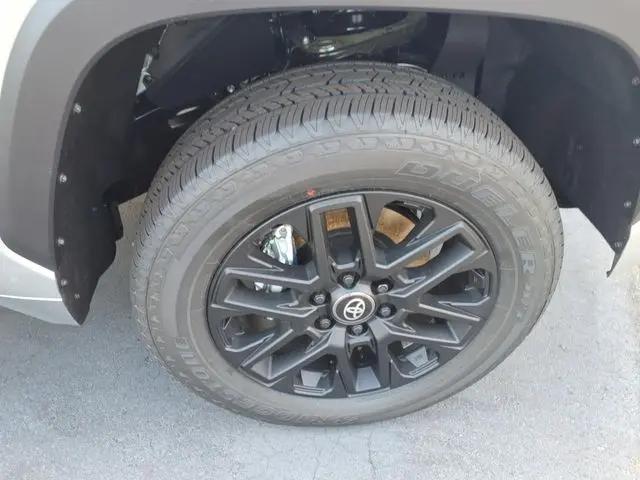 2026 Toyota Tundra Limited CrewMax 6.4' Bed