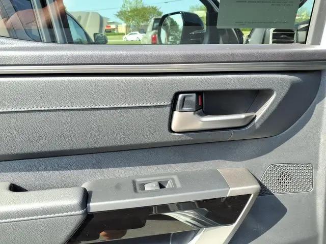 2026 Toyota Tundra Limited CrewMax 6.4' Bed