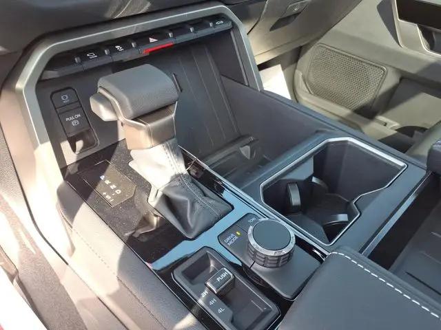 2026 Toyota Tundra Limited CrewMax 6.4' Bed