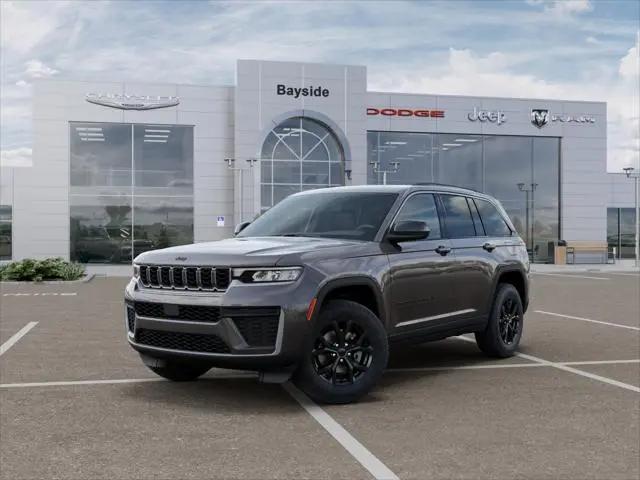 2026 Jeep Grand Cherokee Altitude 4x4 for sale in Bayside, NY
