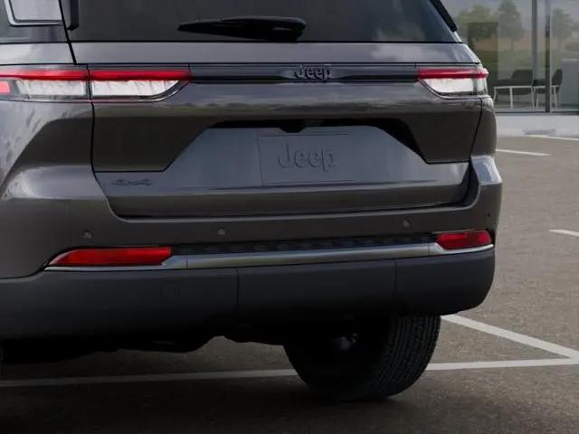 2026 Jeep Grand Cherokee Altitude 4x4
