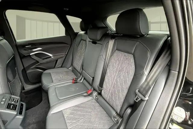 2026 Audi SQ5 Premium Plus TFSI quattro S tronic