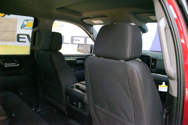 2026 Chevrolet Silverado 1500 4WD Crew Cab Standard Bed RST
