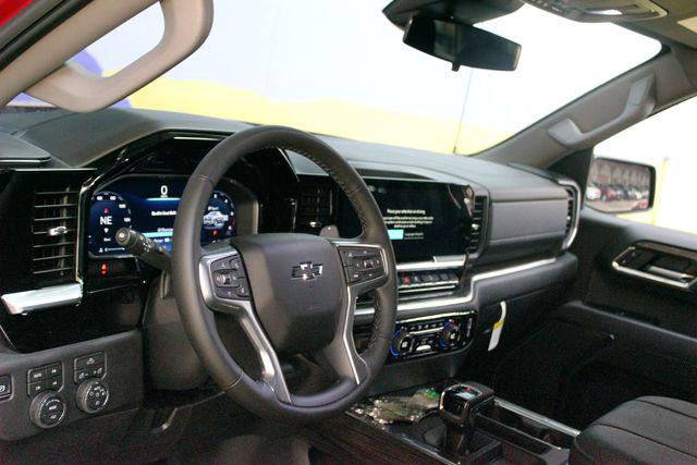 2026 Chevrolet Silverado 1500 4WD Crew Cab Standard Bed RST