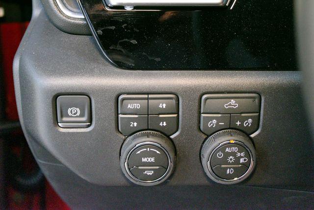 2026 Chevrolet Silverado 1500 4WD Crew Cab Standard Bed RST