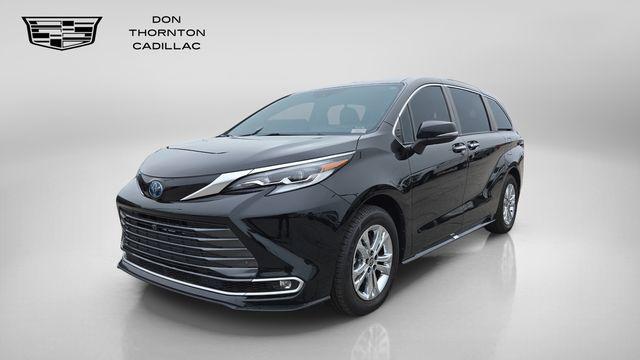 2023 Toyota Sienna Platinum for sale in Tulsa, OK