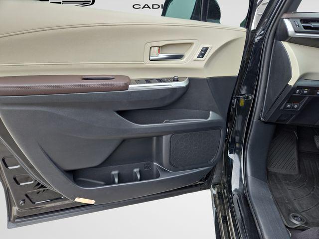 2023 Toyota Sienna Platinum