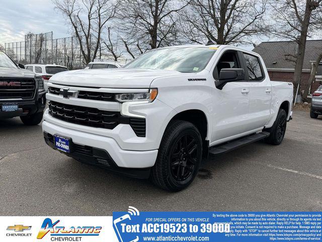 Summit White 2023 Chevrolet Silverado 1500 RST Crew Cab 4WD Pickup Truck Four-Wheel Drive Automatic