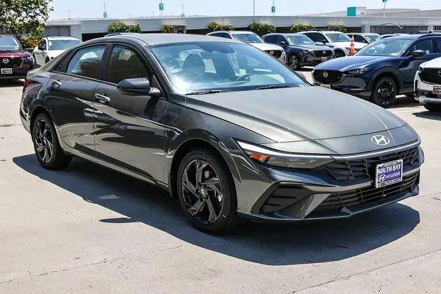 2026 Hyundai Elantra Hybrid SEL Sport
