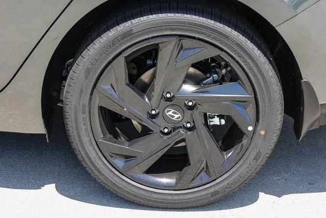 2026 Hyundai Elantra Hybrid SEL Sport