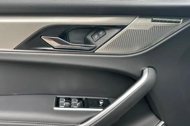 2026 Jaguar F-PACE R-Dynamic S P400 AWD Automatic