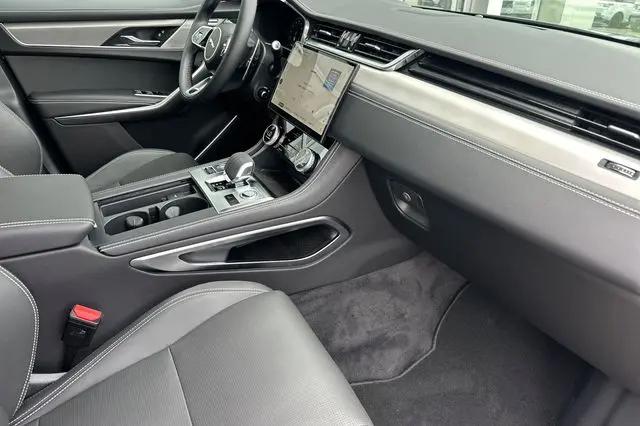2026 Jaguar F-PACE R-Dynamic S P400 AWD Automatic