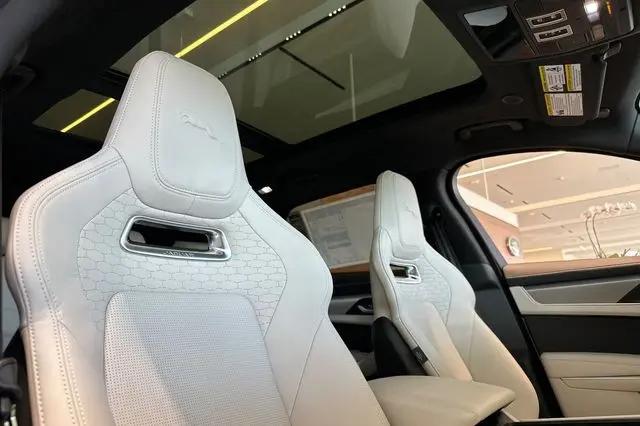 2026 Jaguar F-PACE R-Dynamic S P400 AWD Automatic
