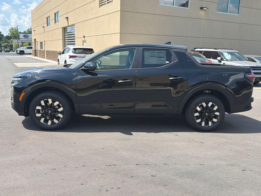 New 2026 Phantom Black HYUNDAI SE FWD image 2