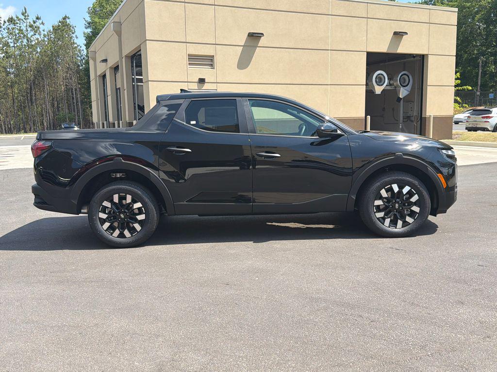 New 2026 Phantom Black HYUNDAI SE FWD image 7