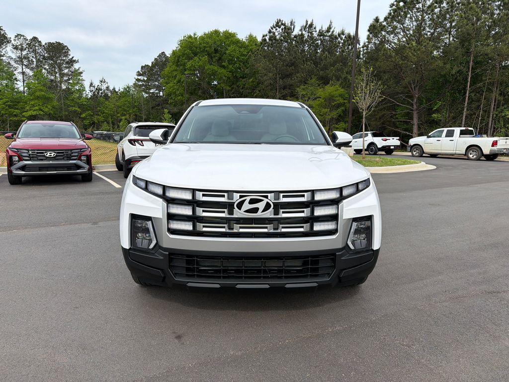 New 2026 Atlas White HYUNDAI SE FWD image 2