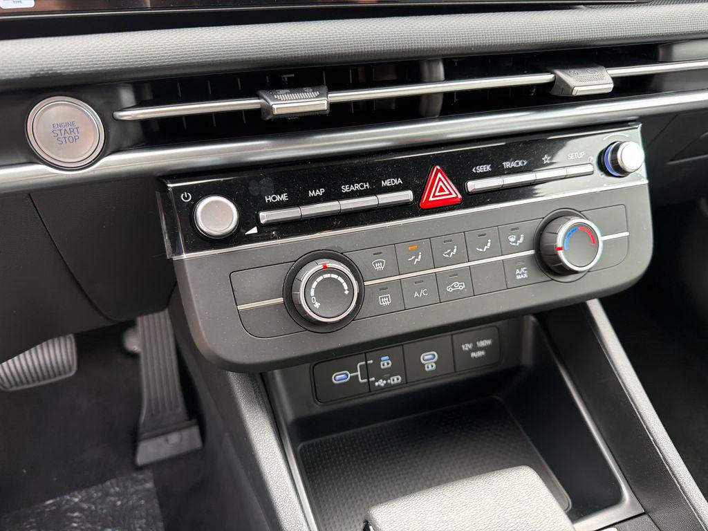New 2026 Atlas White HYUNDAI SE FWD image 27