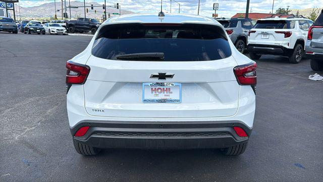 2026 Chevrolet Trax FWD LS