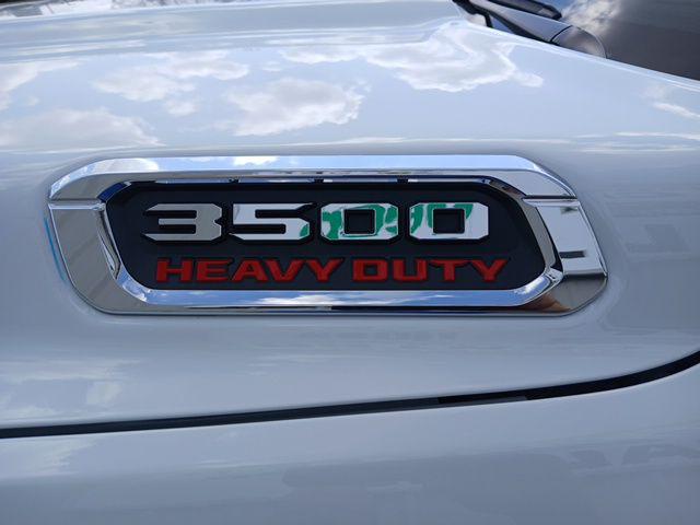 2026 Ram 3500 Tradesman/Big Horn