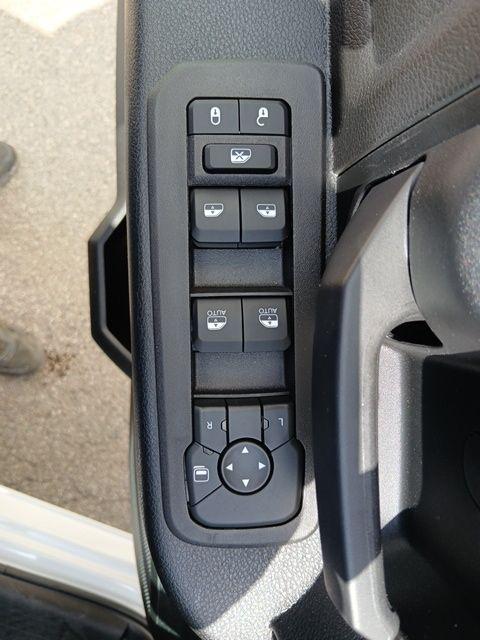 2026 Ram 3500 Tradesman/Big Horn