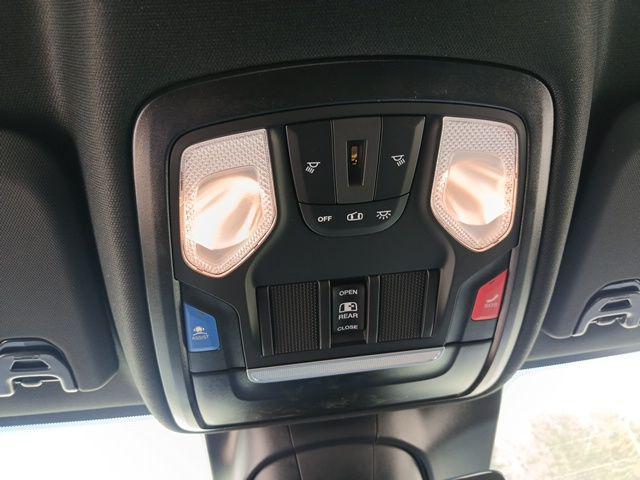 2026 Ram 3500 Tradesman/Big Horn