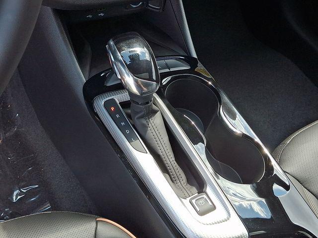 2026 Buick NV Avenir FWD