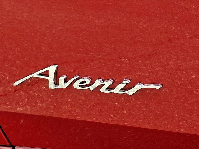 2026 Buick NV Avenir FWD
