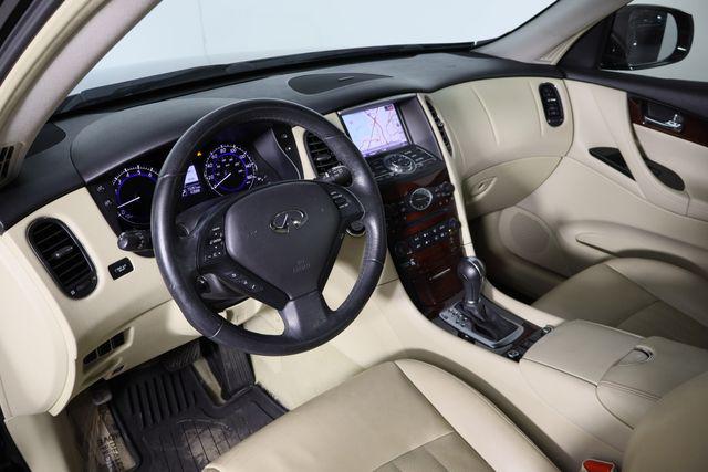 2017 INFINITI QX50 Base